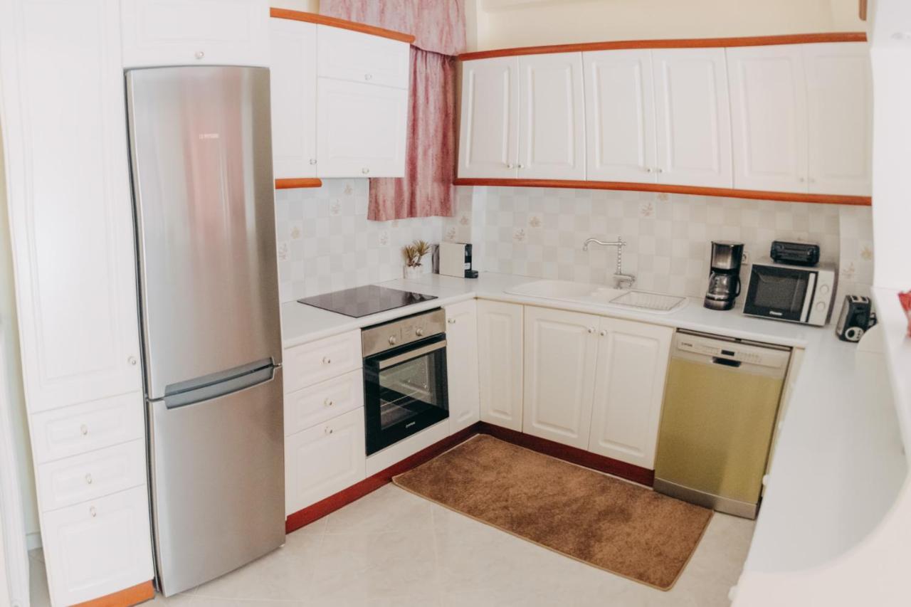 Best House, Psila Alonia Square Luxury, Patra Luaran gambar